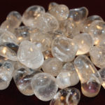 clear quartz (medium, tumbled)